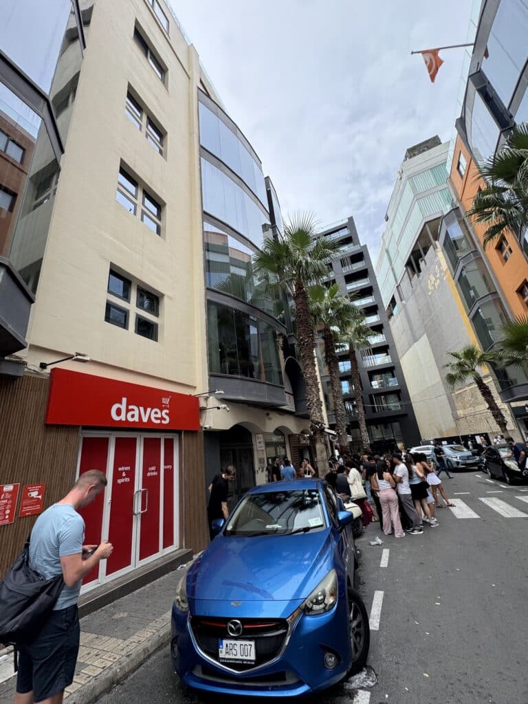 Irodai és oktatási szintek az ST West épületben, St Julian’s-ban