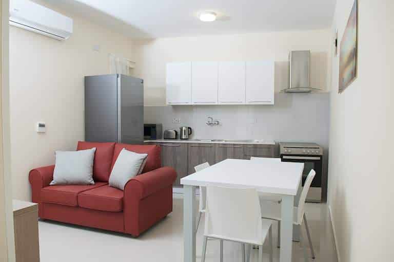 Appartamenti b'żewġ Kmamar f'Tigne Residence, Tas-Sliema